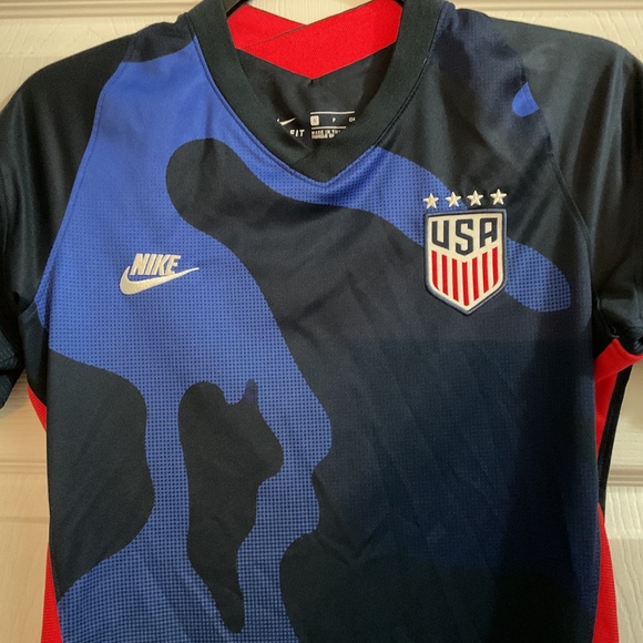 Women’s Team USA 2020 Away Soccer Jersey, Small - Picture 3 of 7